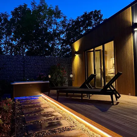 Glamping Pod Hazmburkem *