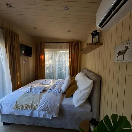 Glamping Pod Hazmburkem * Libochovice