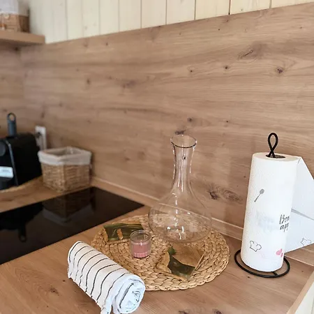 Apartament Glamping Pod Hazmburkem *
